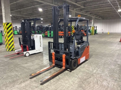 TOYOTA  FORKLIFT 