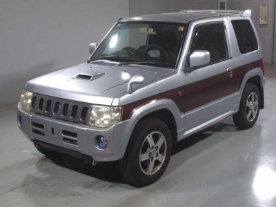 MITSUBISHI PAJERO MINI
