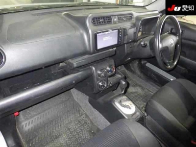 TOYOTA SUCCEED WAGON