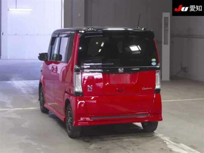 HONDA N BOX CUSTOM