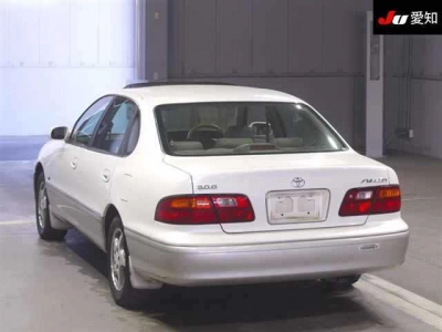 TOYOTA AVALON