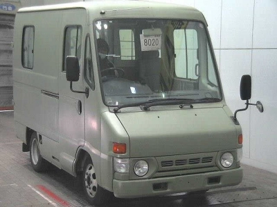 TOYOTA URBAN SUPPORTER