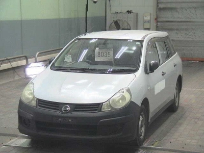 NISSAN AD VAN