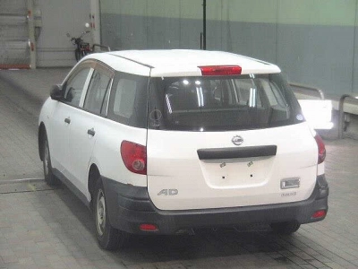 NISSAN AD VAN
