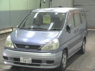 NISSAN SERENA