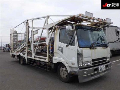 MITSUBISHI FUSO FIGHTER