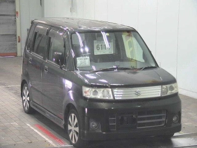 SUZUKI WAGON R STINGRAY