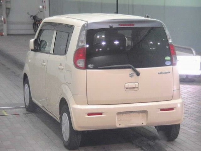 SUZUKI MRWAGON