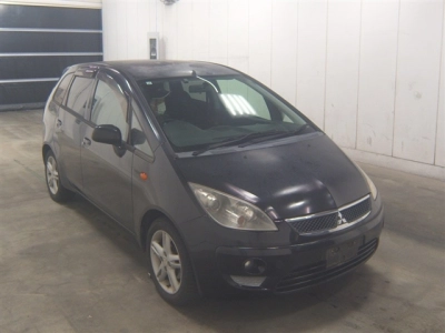 MITSUBISHI COLT PLUS