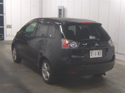 MITSUBISHI COLT PLUS