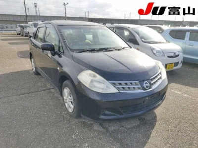 NISSAN TIIDA LATIO