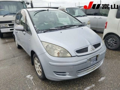 MITSUBISHI COLT