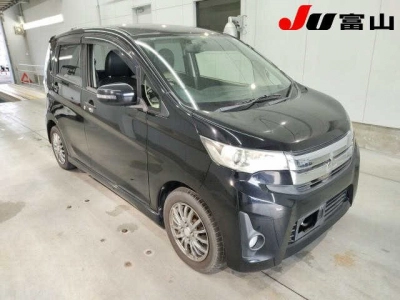 MITSUBISHI EK CUSTOM