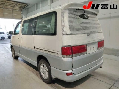TOYOTA HIACE REGIUS