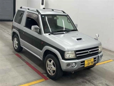 MITSUBISHI PAJERO MINI