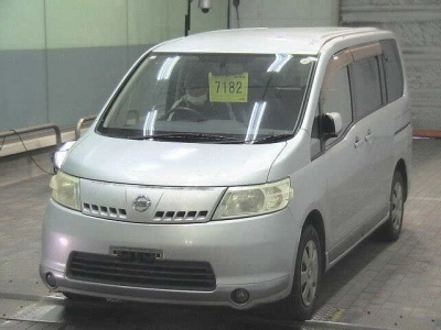 NISSAN SERENA
