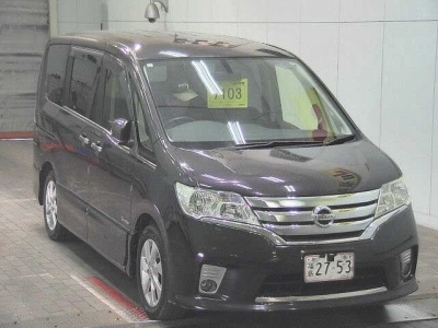 NISSAN SERENA