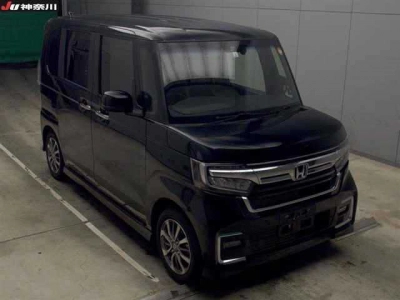 HONDA N BOX CUSTOM