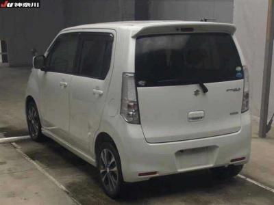 SUZUKI WAGON R STINGRAY