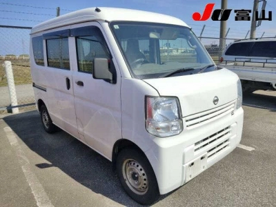 NISSAN CLIPPER VAN