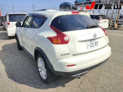NISSAN JUKE