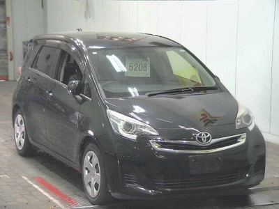 TOYOTA RACTIS