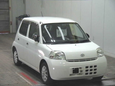 DAIHATSU ESSE