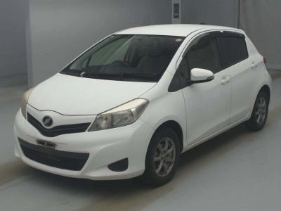 TOYOTA VITZ