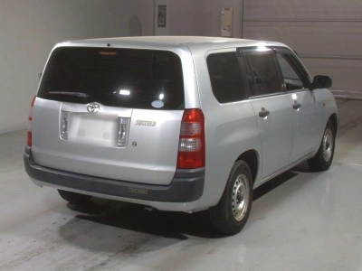 TOYOTA SUCCEED VAN