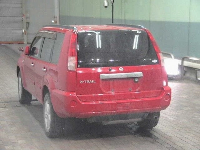 NISSAN X-TRAIL