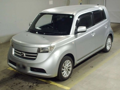 TOYOTA BB