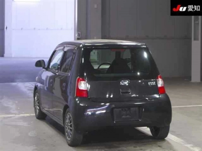DAIHATSU ESSE