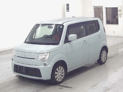 SUZUKI MRWAGON