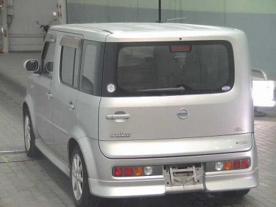 NISSAN CUBE