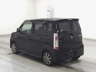 SUZUKI WAGON R STINGRAY