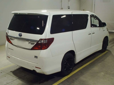TOYOTA ALPHARD HYBRID