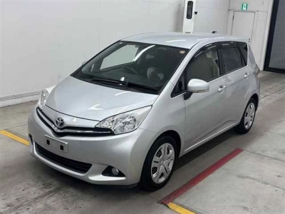 TOYOTA RACTIS
