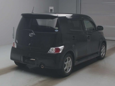 TOYOTA BB