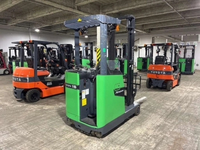 TOYOTA  FORKLIFT 
