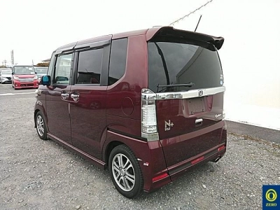 HONDA N BOX +