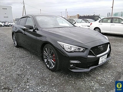 NISSAN SKYLINE