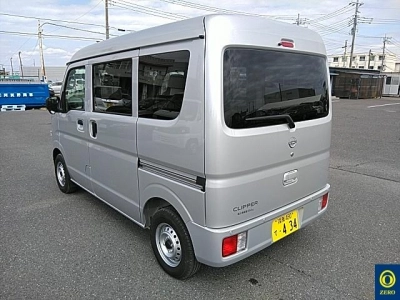 NISSAN CLIPPER VAN
