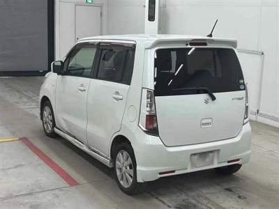 SUZUKI WAGON R STINGRAY