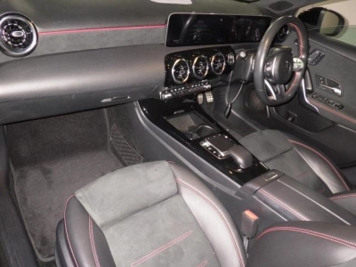 MERCEDES BENZ A CLASS