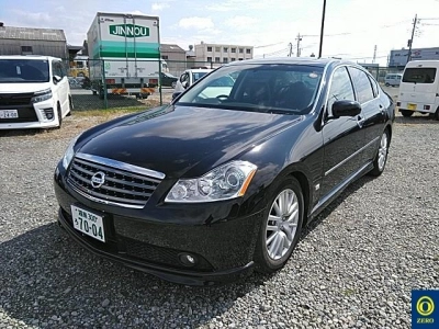 NISSAN FUGA