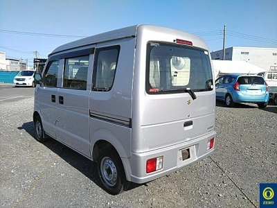 SUZUKI EVERY VAN