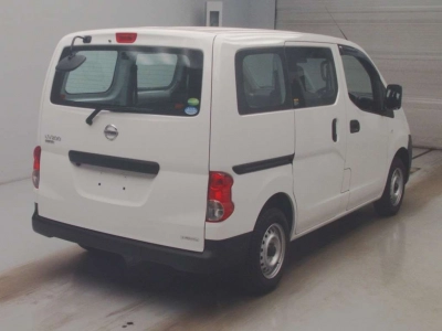 NISSAN NV200 VANETTE VAN