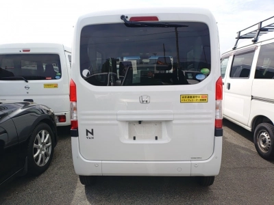 HONDA N-VAN
