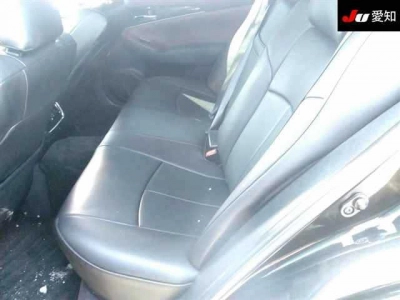 TOYOTA CROWN ATHLETE