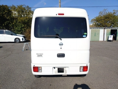 NISSAN NV100 CLIPPER